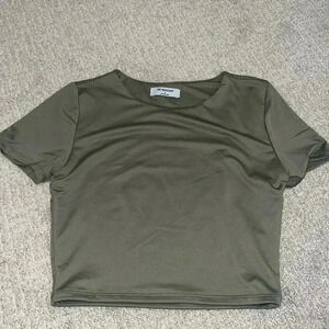THE WORKSHOP Stretchy olive green crop top